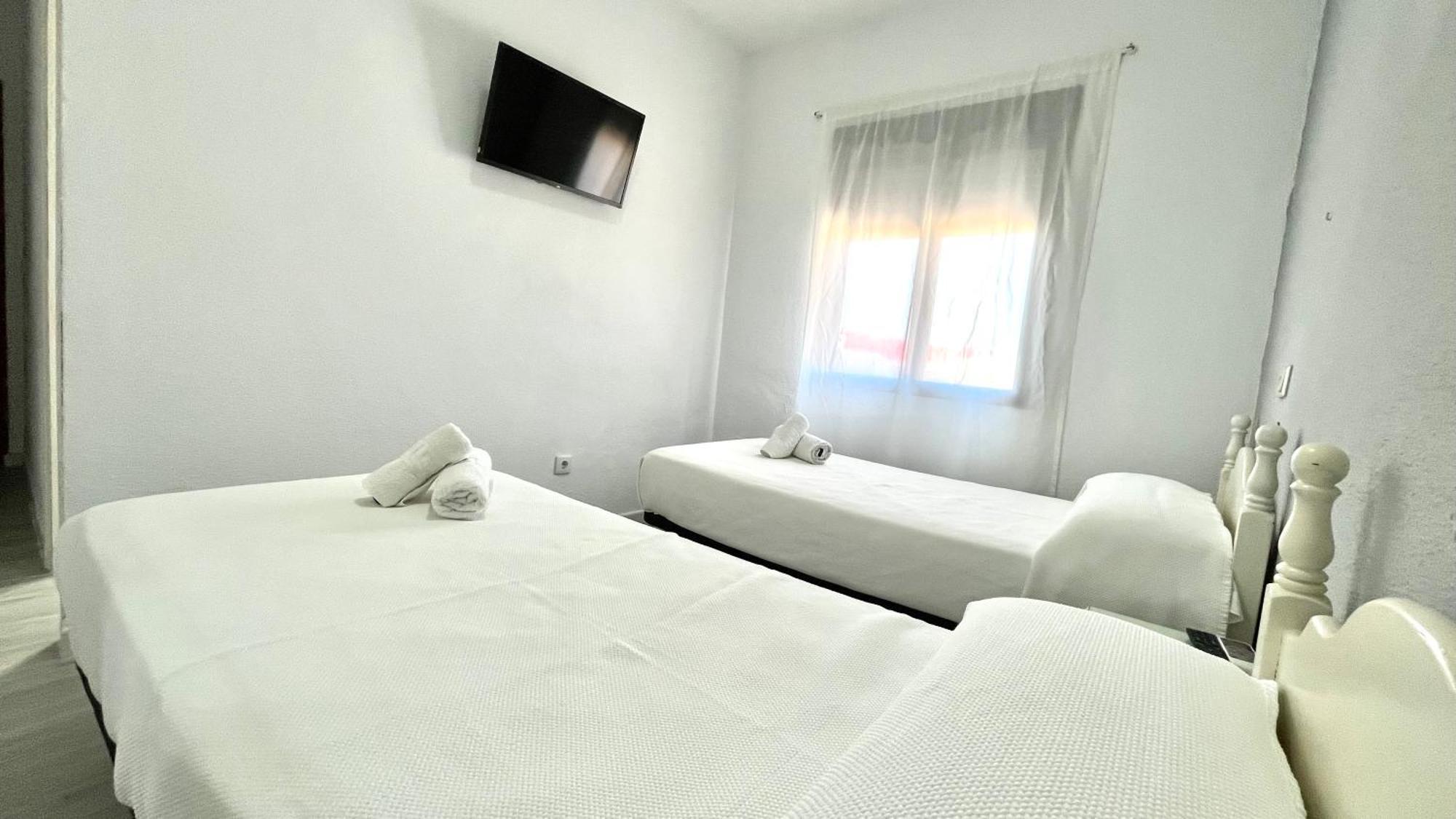 Hostal Carlos III Aldea Quintana Exteriér fotografie