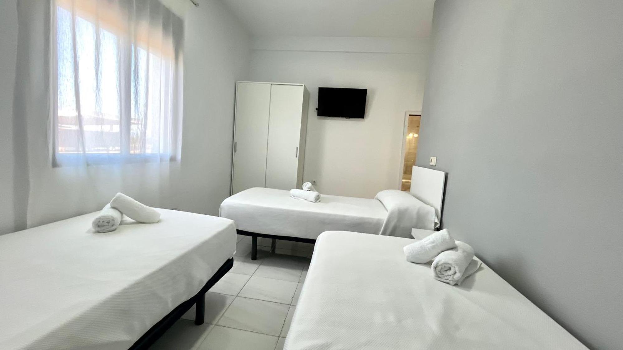 Hostal Carlos III Aldea Quintana Exteriér fotografie