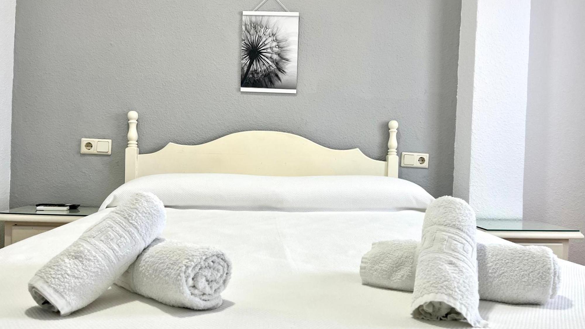 Hostal Carlos III Aldea Quintana Exteriér fotografie